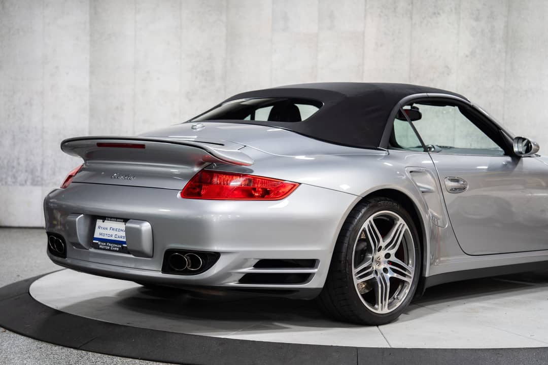 2009 Porsche 911 Turbo — photo 11