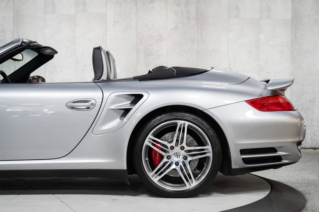 2009 Porsche 911 Turbo — photo 29