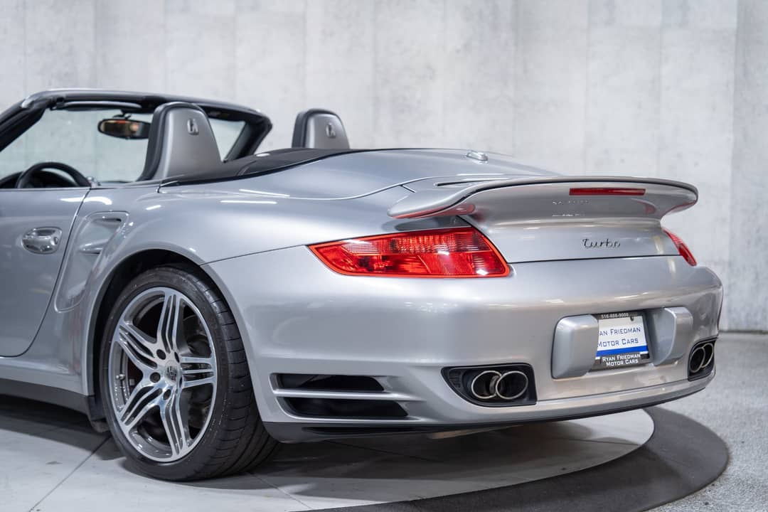 2009 Porsche 911 Turbo — photo 30