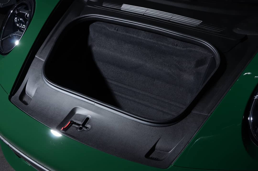 2024 Porsche 911 Targa 4S — photo 14