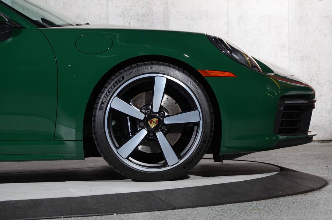 2024 Porsche 911 Targa 4S — photo 4