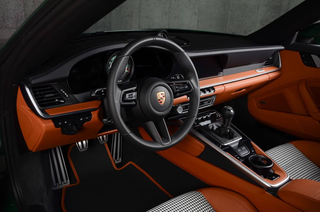 2024 Porsche 911 Targa 4S — photo 40