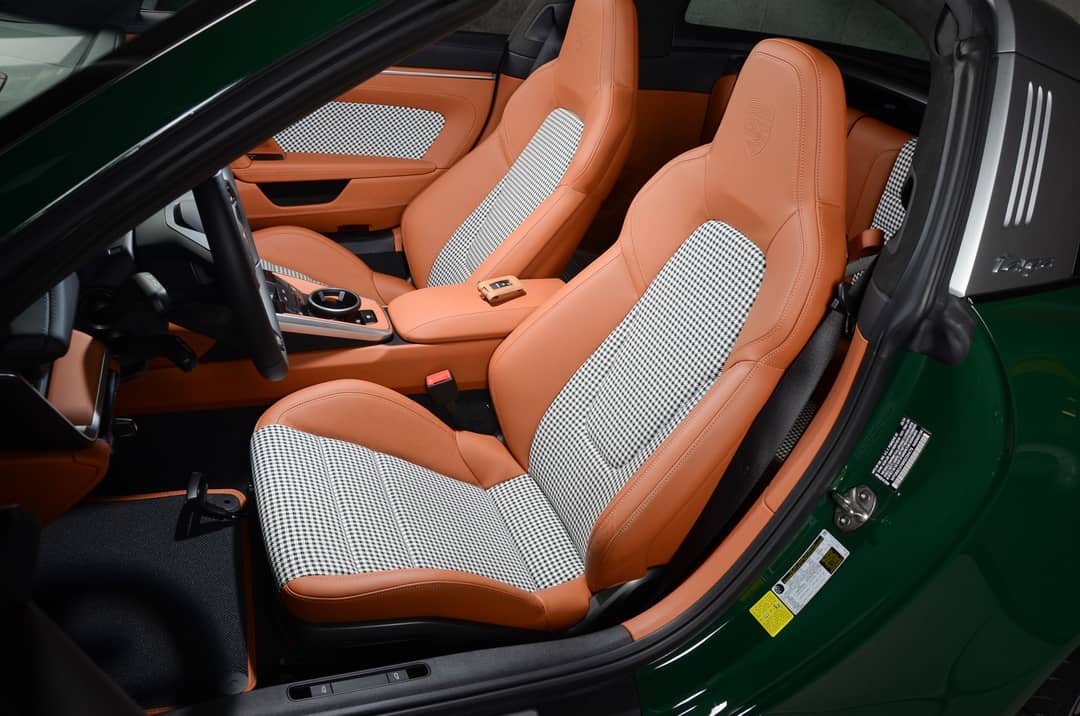 2024 Porsche 911 Targa 4S — photo 41