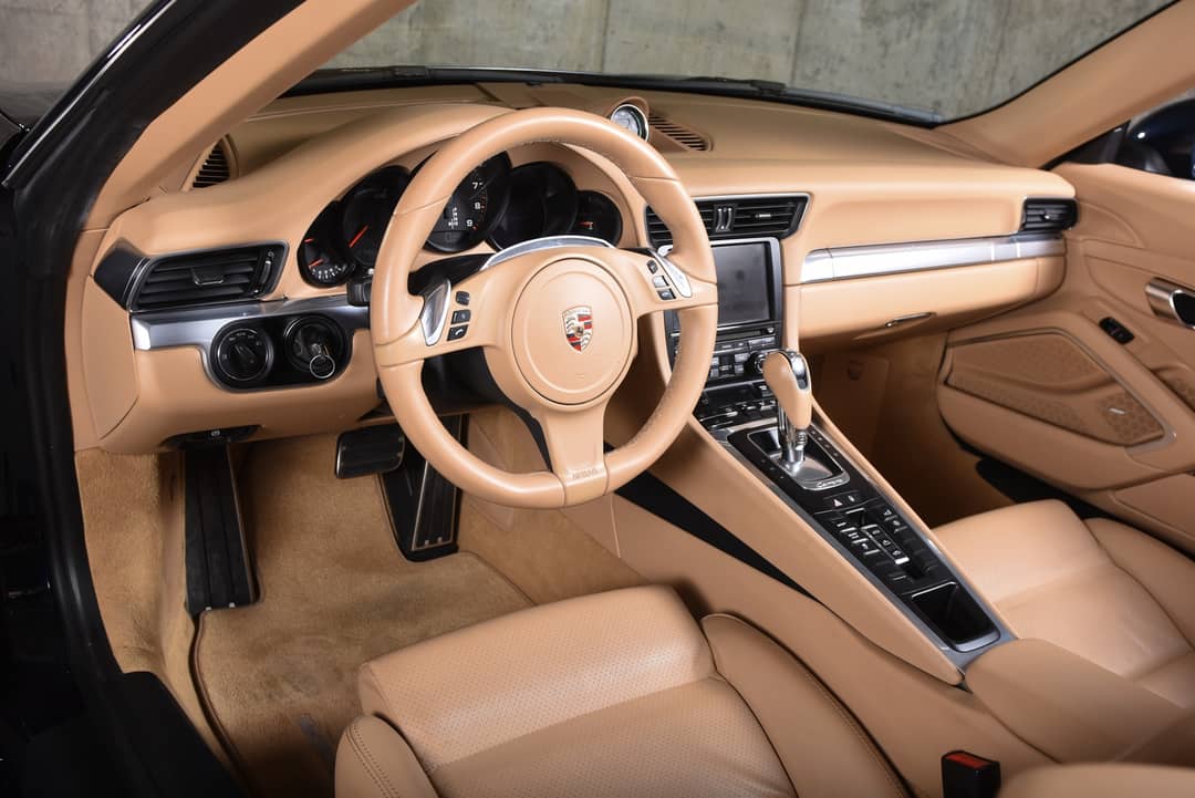 2013 Porsche 911 Carrera — photo 29