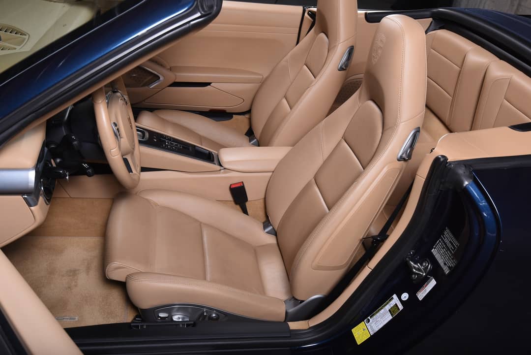 2013 Porsche 911 Carrera — photo 30