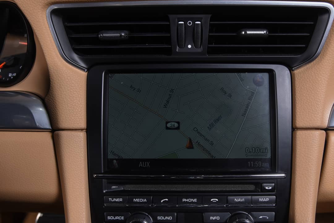 2013 Porsche 911 Carrera — photo 38