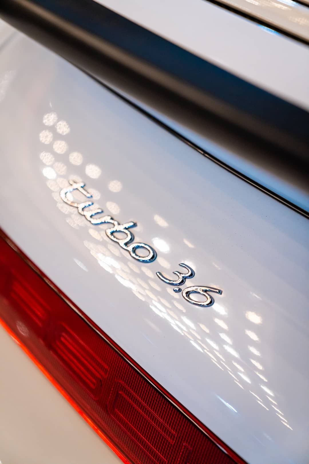 1994 Porsche 911 Turbo 3.6 — photo 13