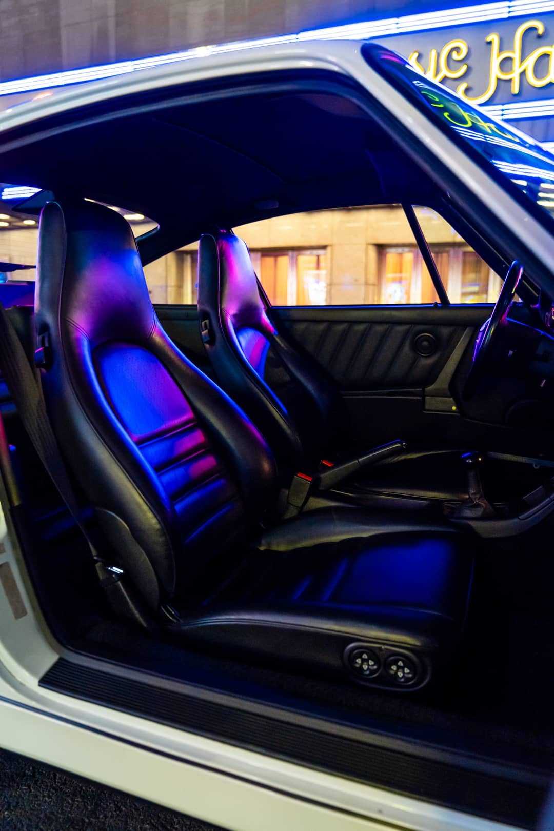 1994 Porsche 911 Turbo 3.6 — photo 21