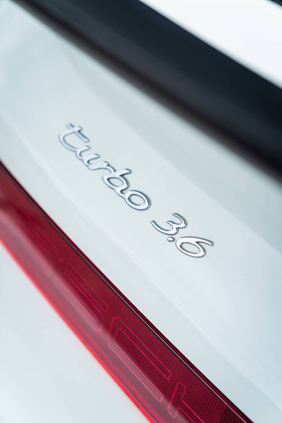 1994 Porsche 911 Turbo 3.6 — photo 6