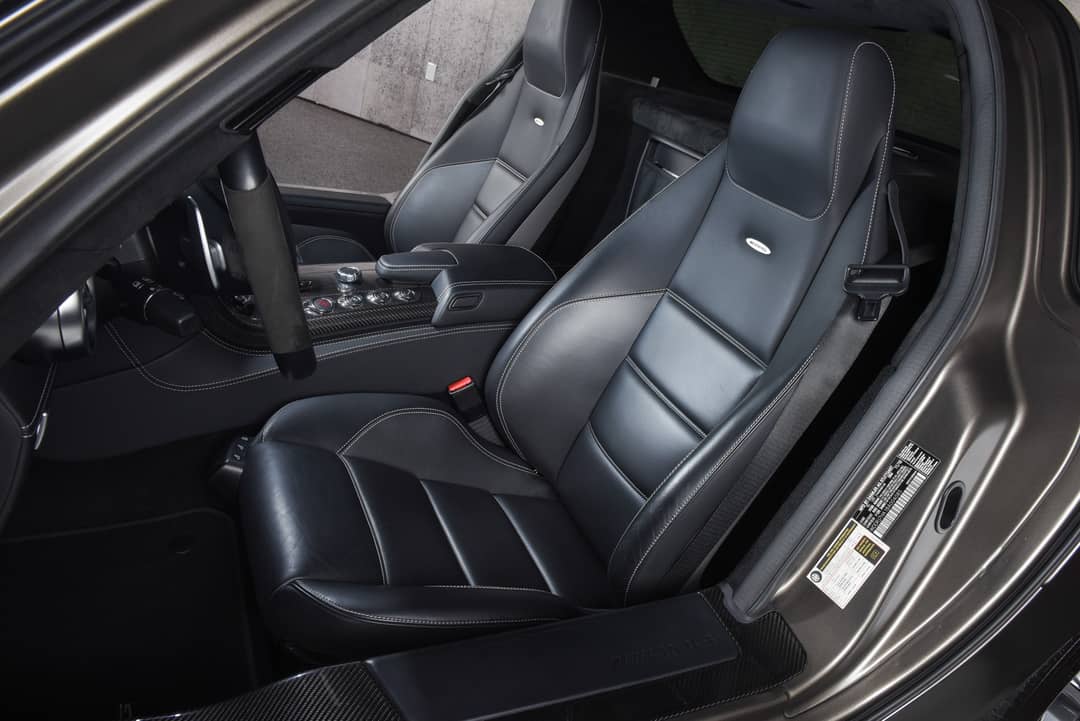 2011 Mercedes-Benz SLS AMG — photo 2