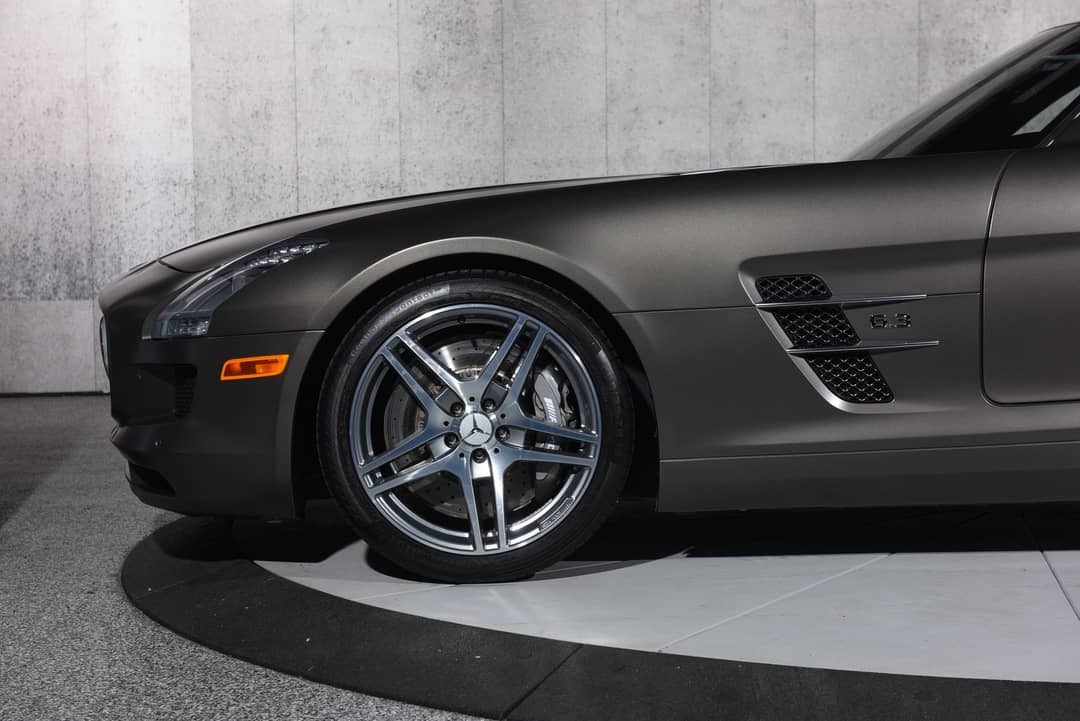 2011 Mercedes-Benz SLS AMG — photo 45
