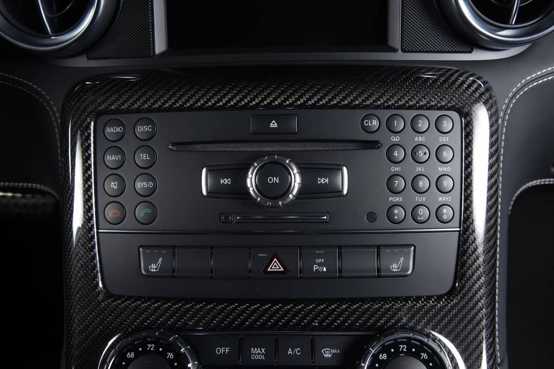 2011 Mercedes-Benz SLS AMG — photo 10