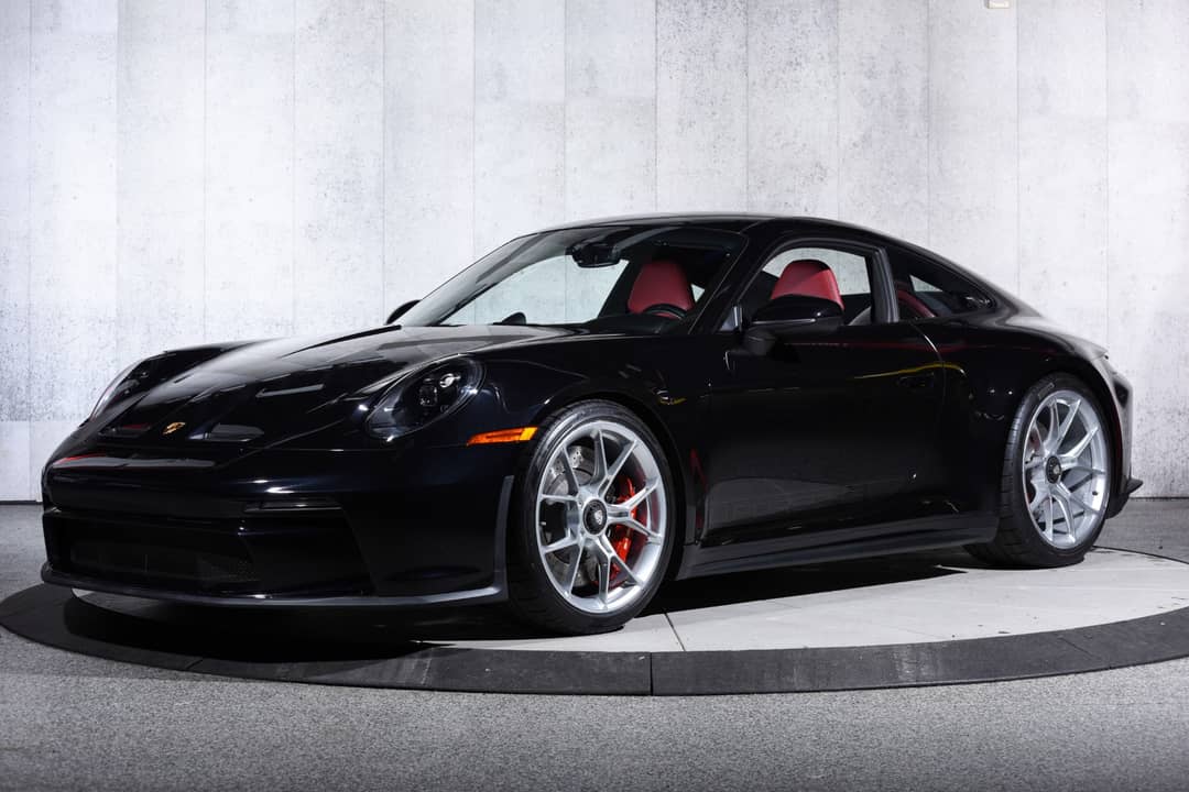 2022 Porsche 911 GT3 Touring — photo 2