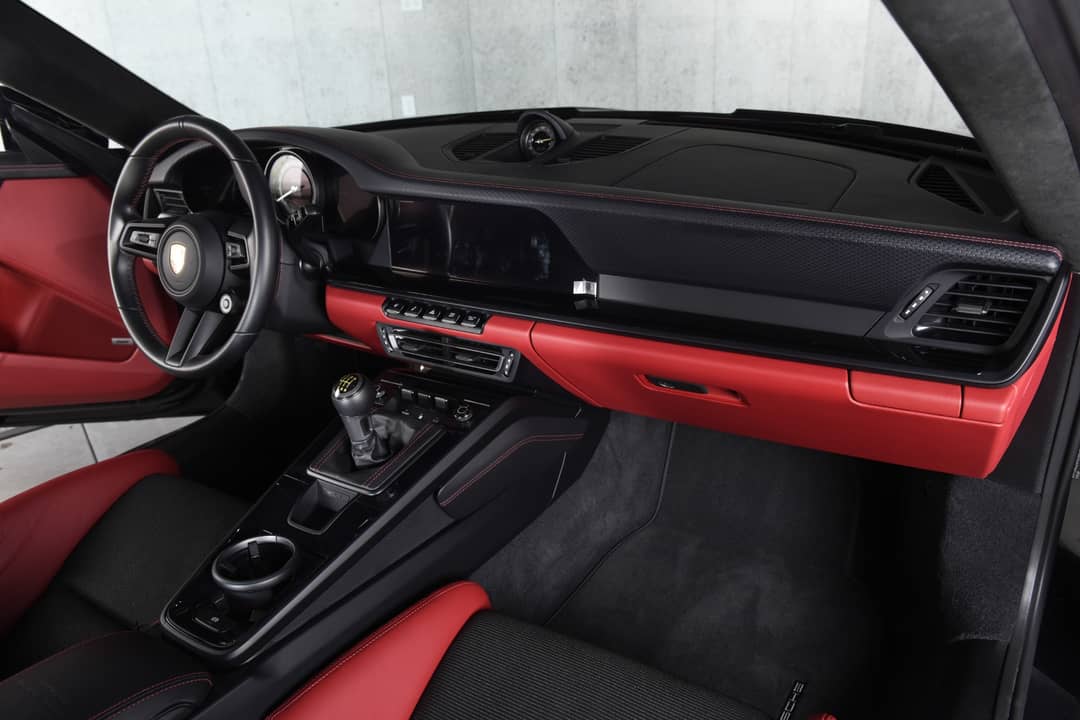2022 Porsche 911 GT3 Touring — photo 15