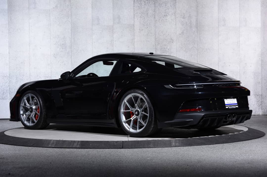 2022 Porsche 911 GT3 Touring — photo 9