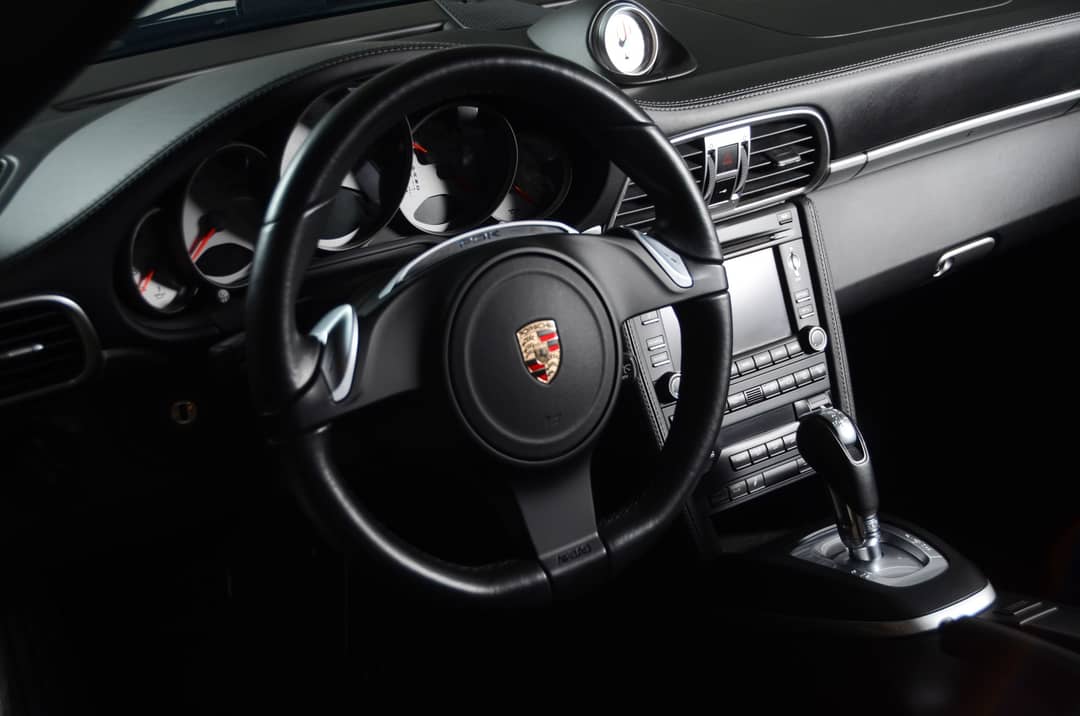 2011 Porsche 911 Turbo — photo 28