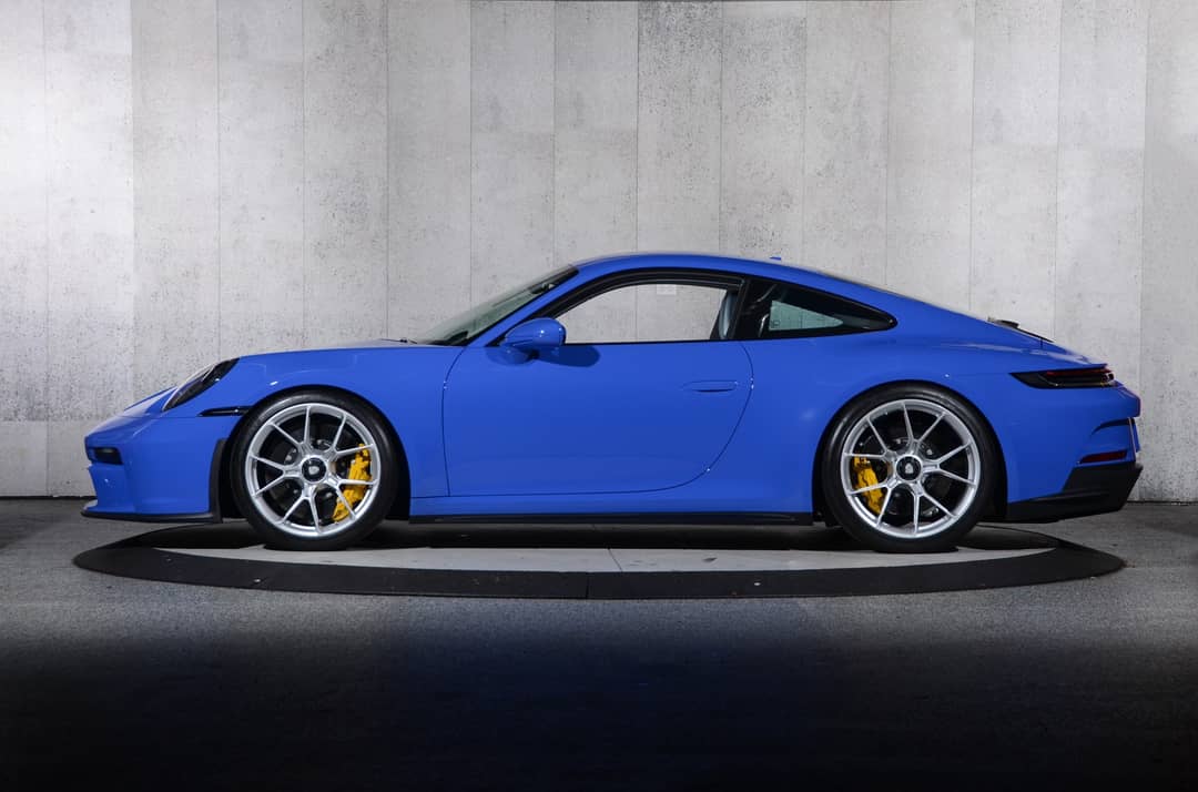 2022 Porsche 911 GT3 Touring — photo 16