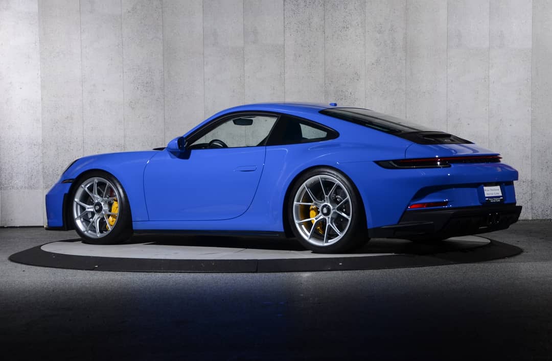 2022 Porsche 911 GT3 Touring — photo 19