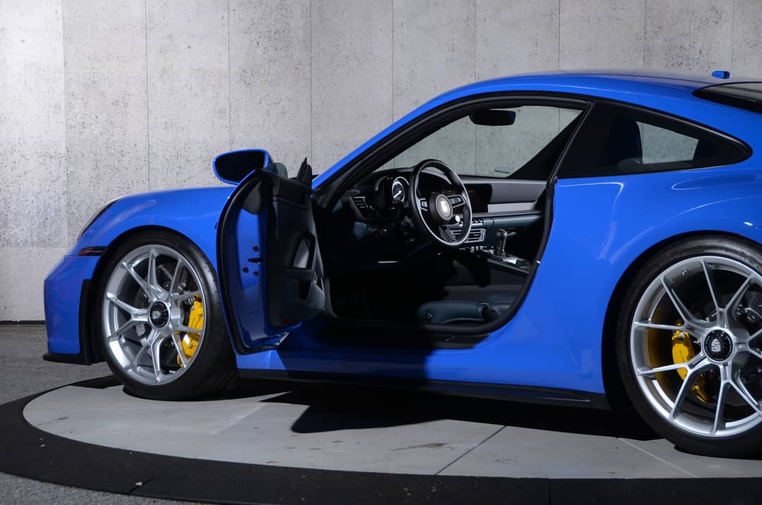 2022 Porsche 911 GT3 Touring — photo 21