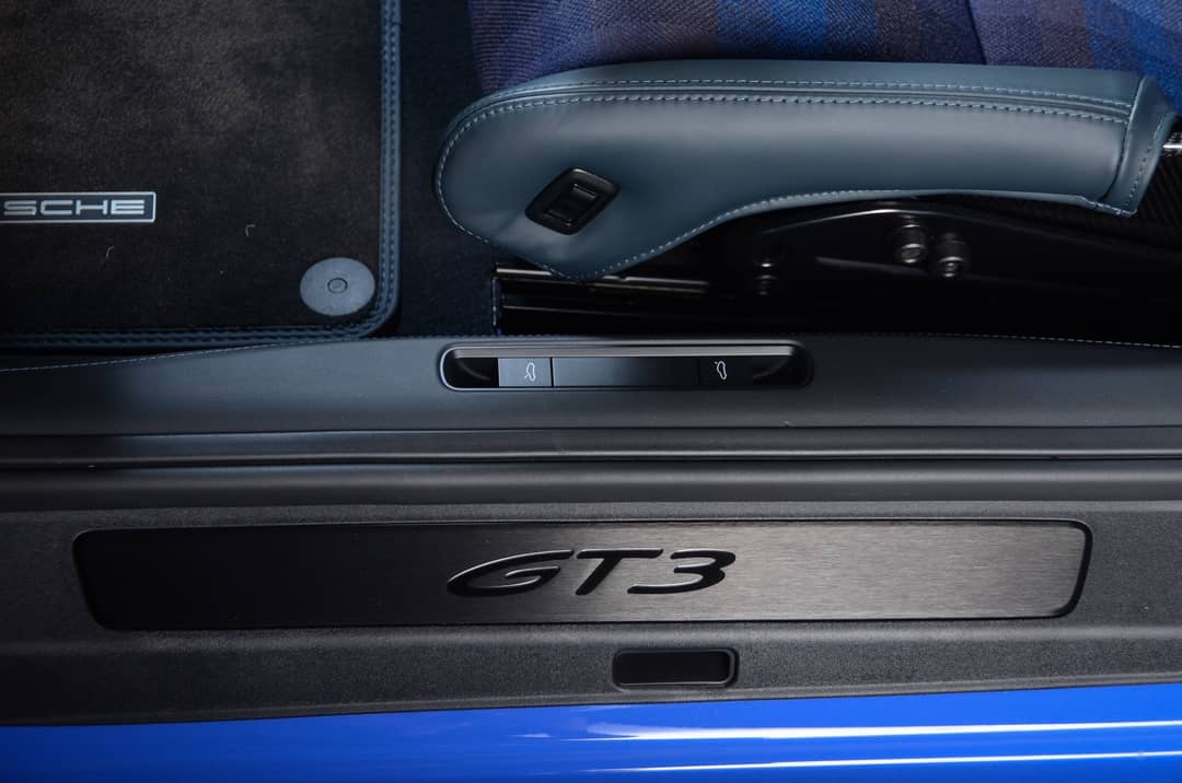 2022 Porsche 911 GT3 Touring — photo 52