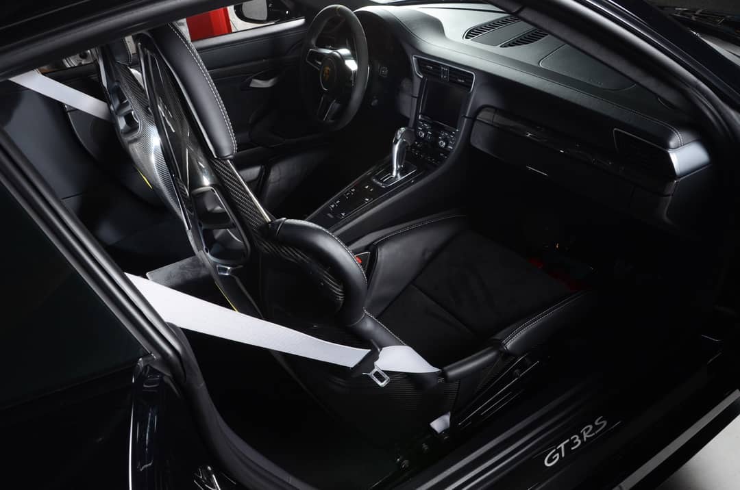 2016 Porsche 911 GT3 RS — photo 45
