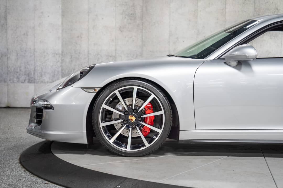 2014 Porsche 911 Carrera 4S — photo 12