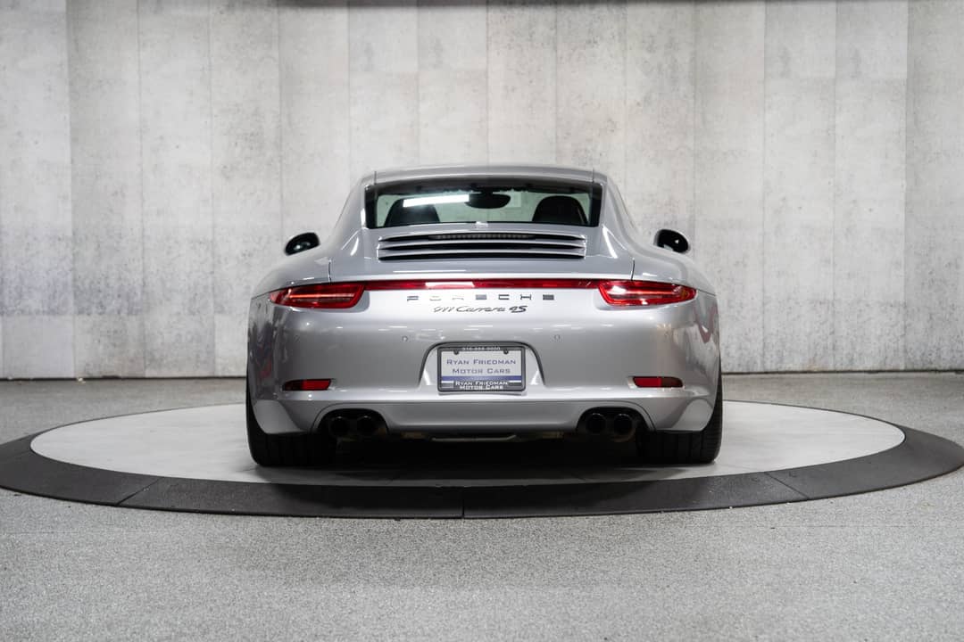 2014 Porsche 911 Carrera 4S — photo 22