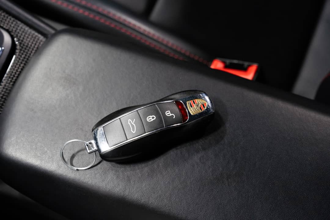 2014 Porsche 911 Carrera 4S — photo 33