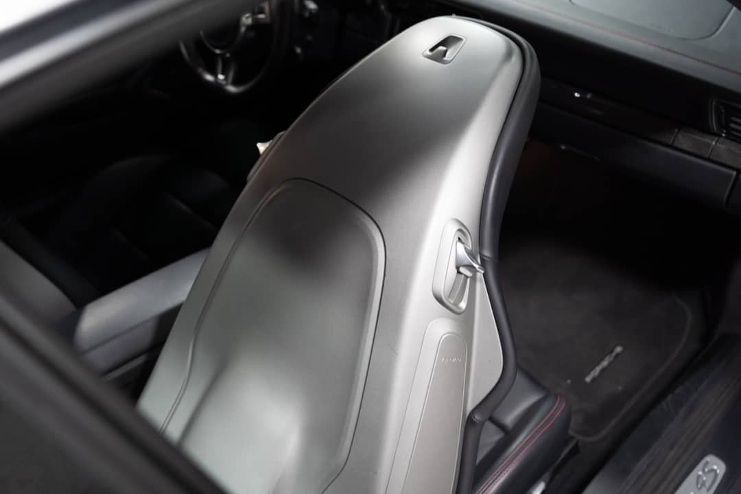 2014 Porsche 911 Carrera 4S — photo 35