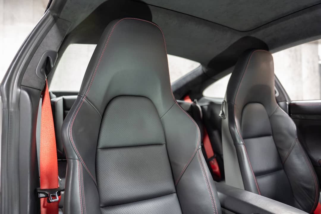 2014 Porsche 911 Carrera 4S — photo 36