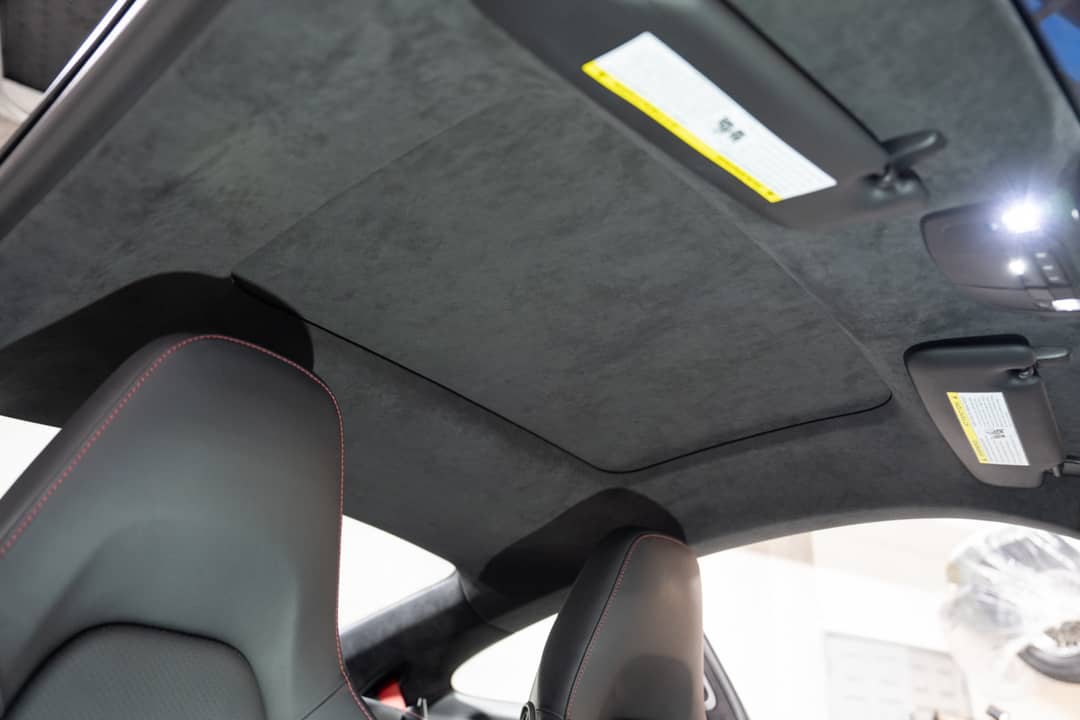 2014 Porsche 911 Carrera 4S — photo 37