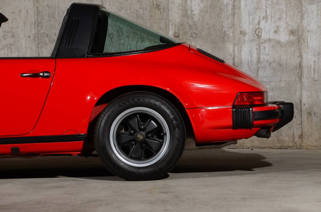 1987 Porsche 911 Targa — photo 29