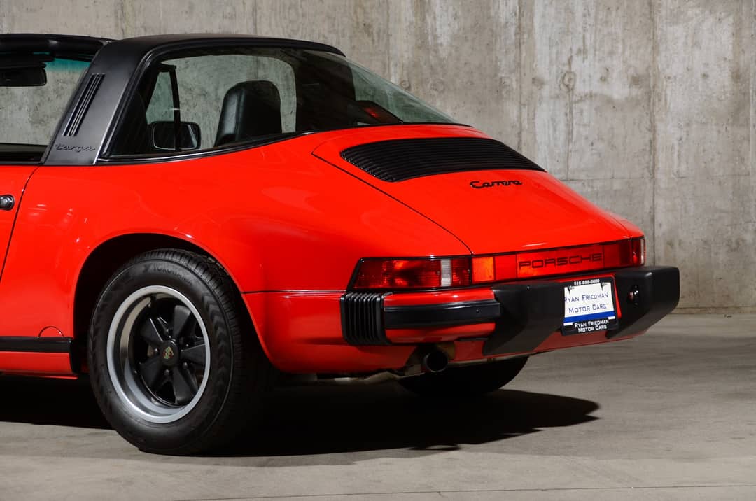 1987 Porsche 911 Targa — photo 31