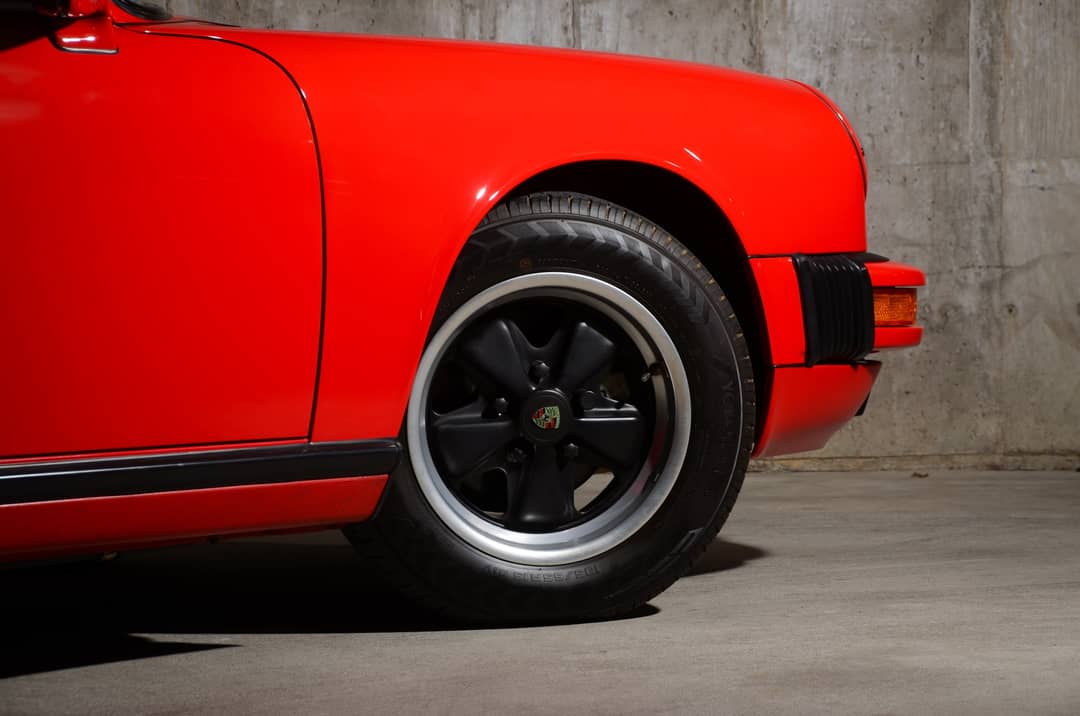 1987 Porsche 911 Targa — photo 45