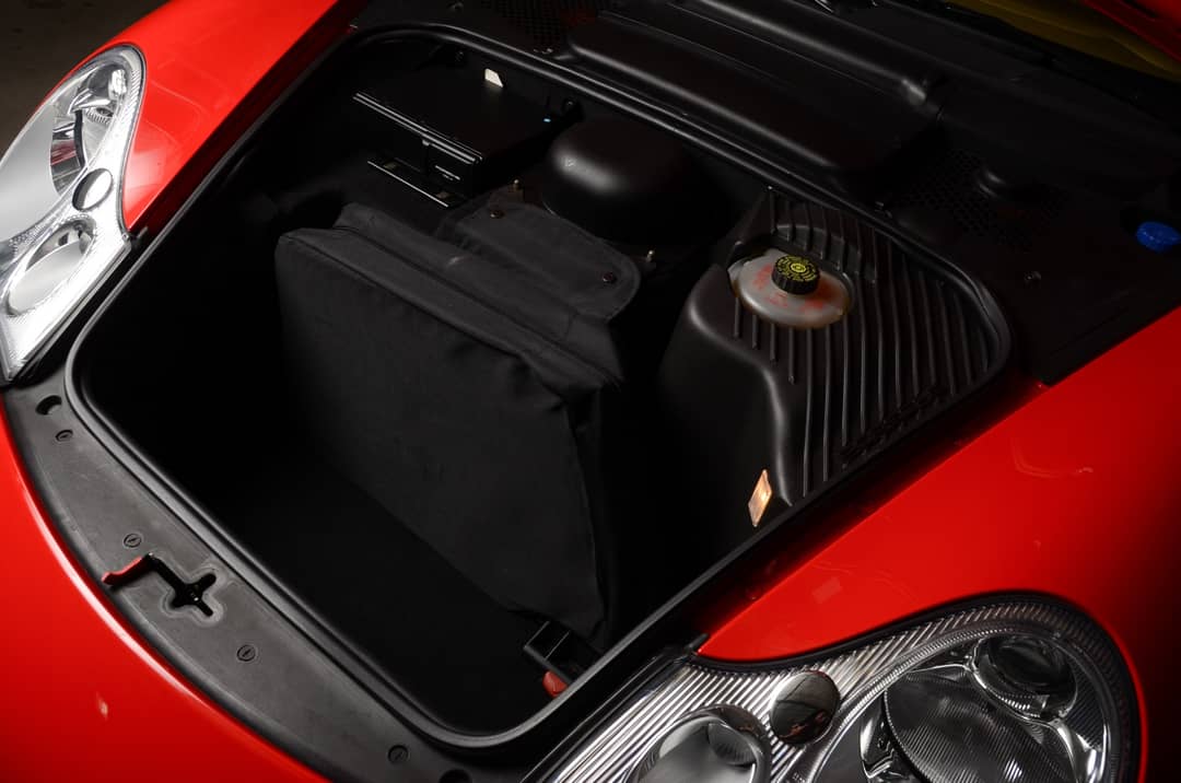 2004 Porsche 911 Carrera 4S — photo 16