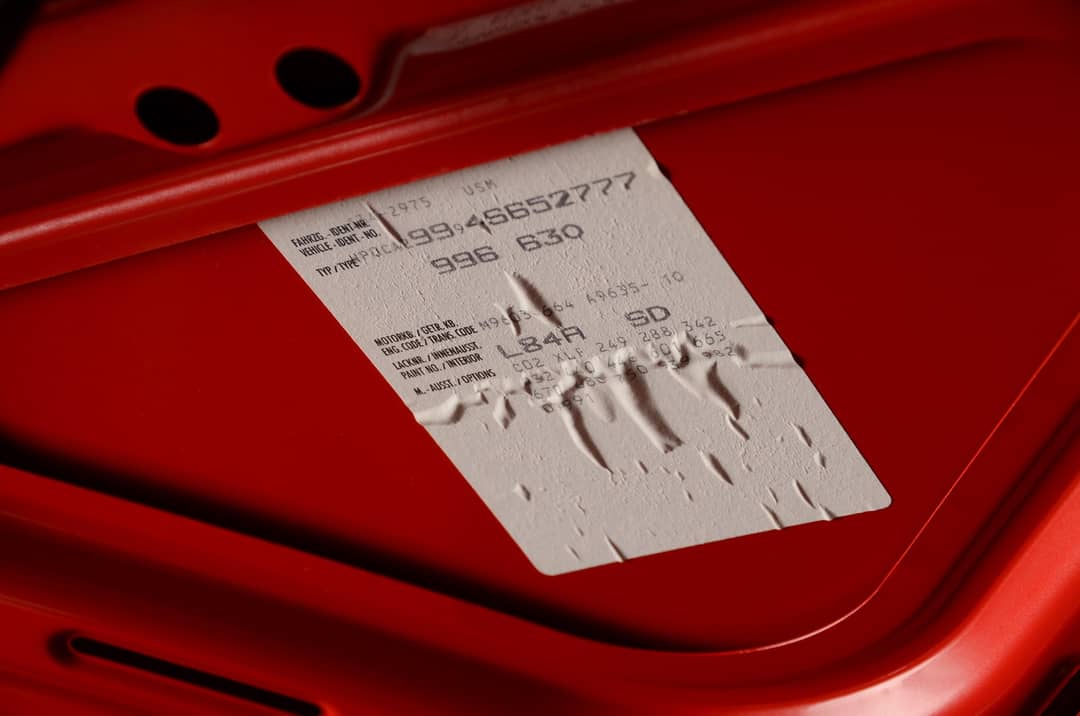 2004 Porsche 911 Carrera 4S — photo 17