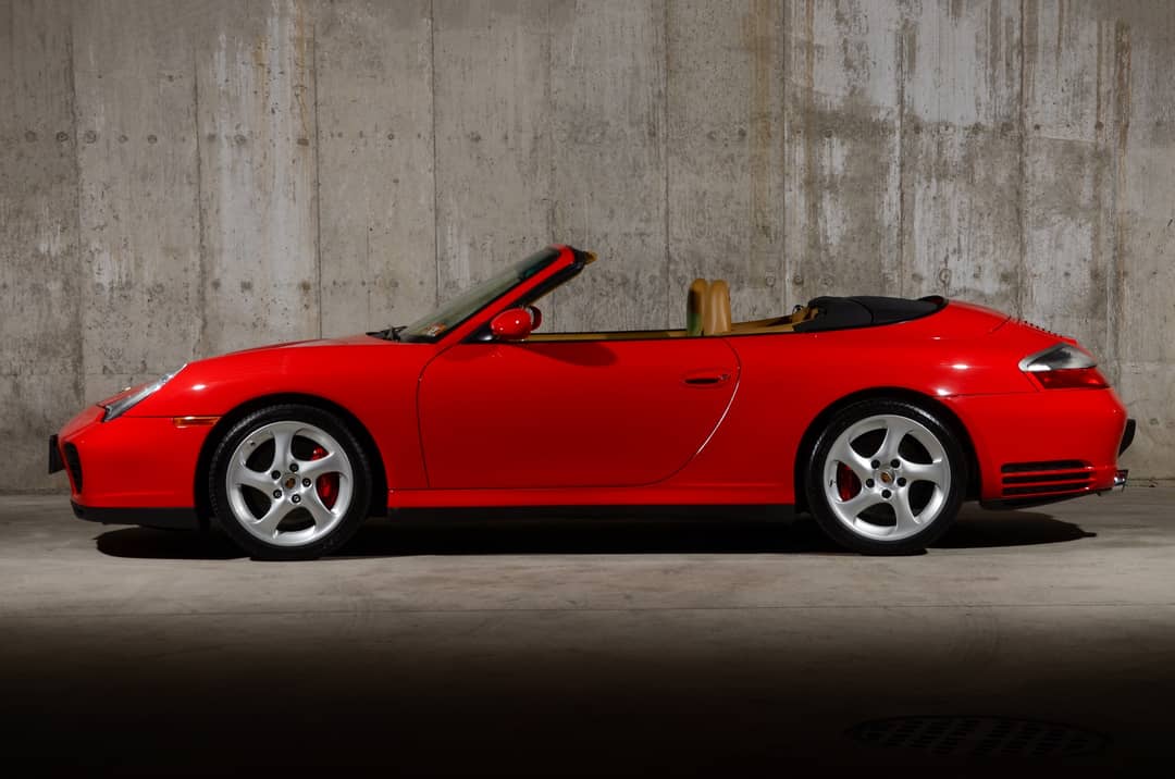 2004 Porsche 911 Carrera 4S — photo 25