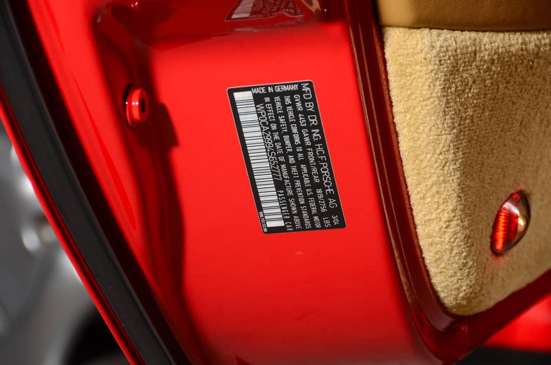 2004 Porsche 911 Carrera 4S — photo 31