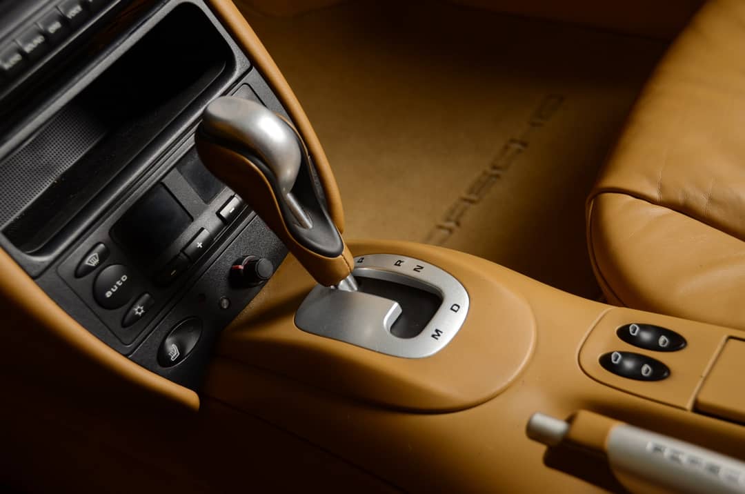 2004 Porsche 911 Carrera 4S — photo 37
