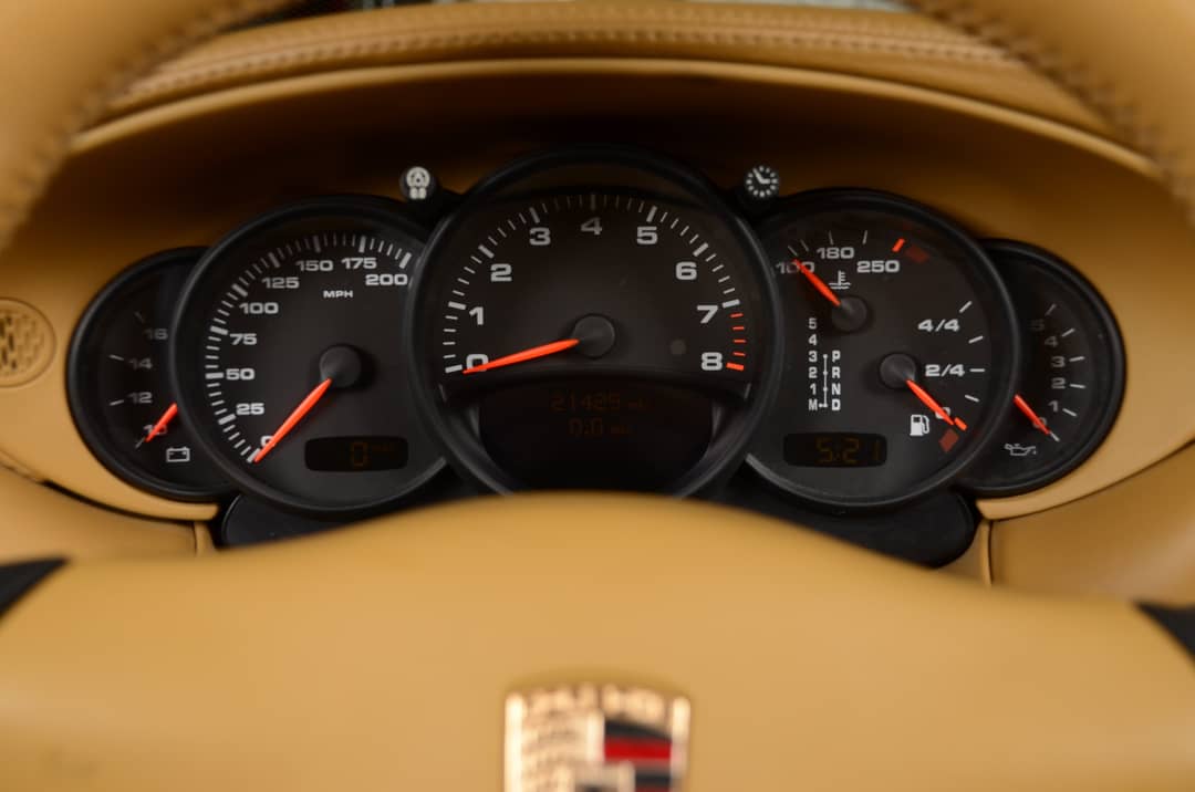 2004 Porsche 911 Carrera 4S — photo 44