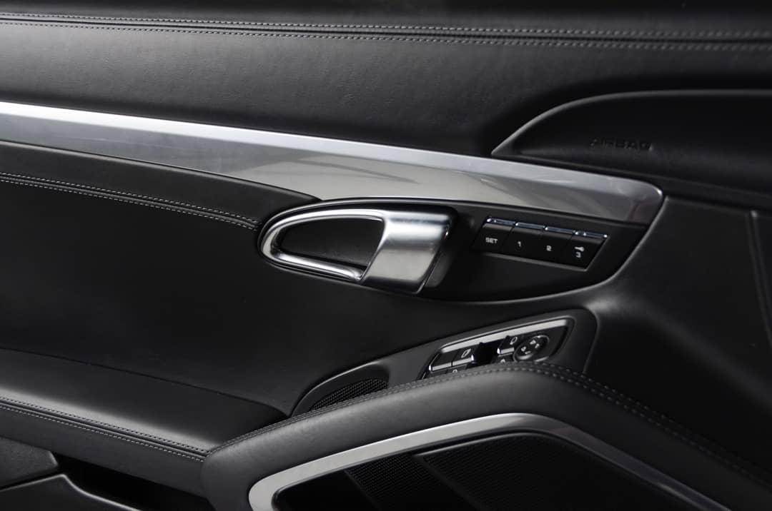 2013 Porsche 911 Carrera S — photo 12
