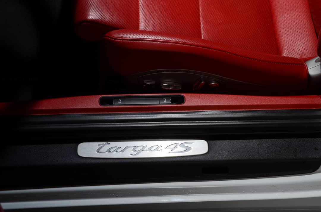 2016 Porsche 911 Targa 4S — photo 14