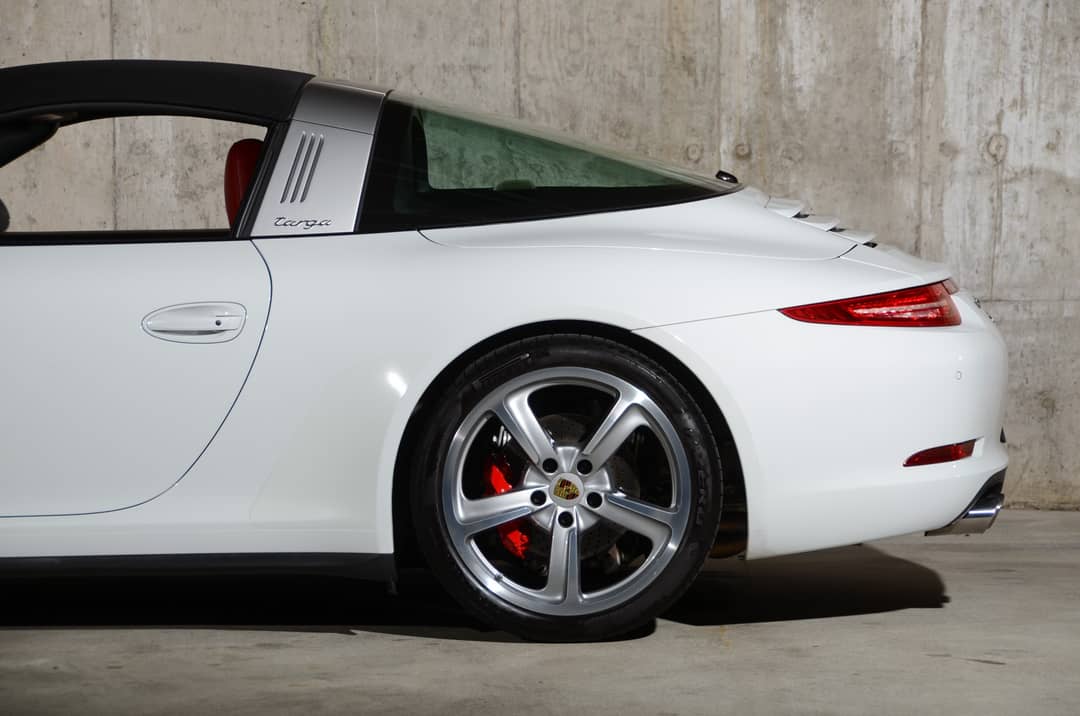 2016 Porsche 911 Targa 4S — photo 23