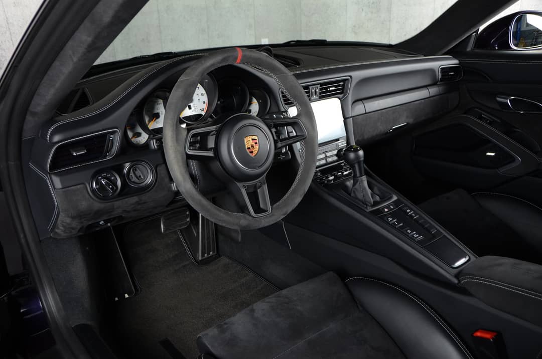 2018 Porsche 911 GT3 — photo 22