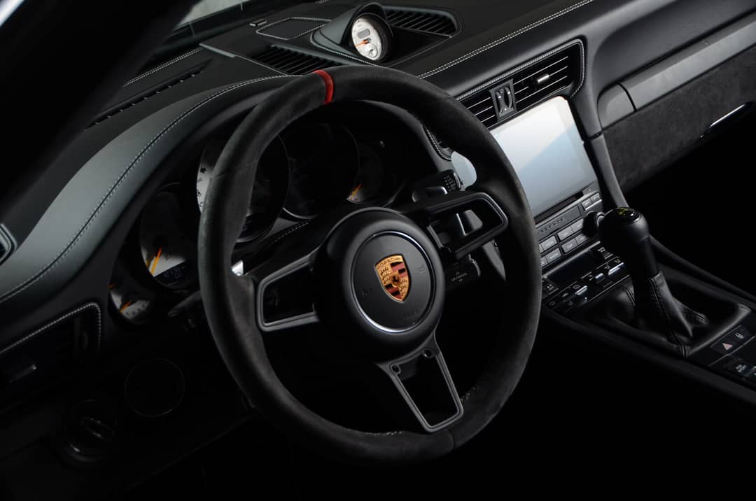 2018 Porsche 911 GT3 — photo 28