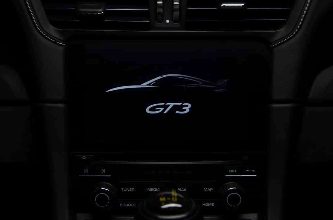 2018 Porsche 911 GT3 — photo 32