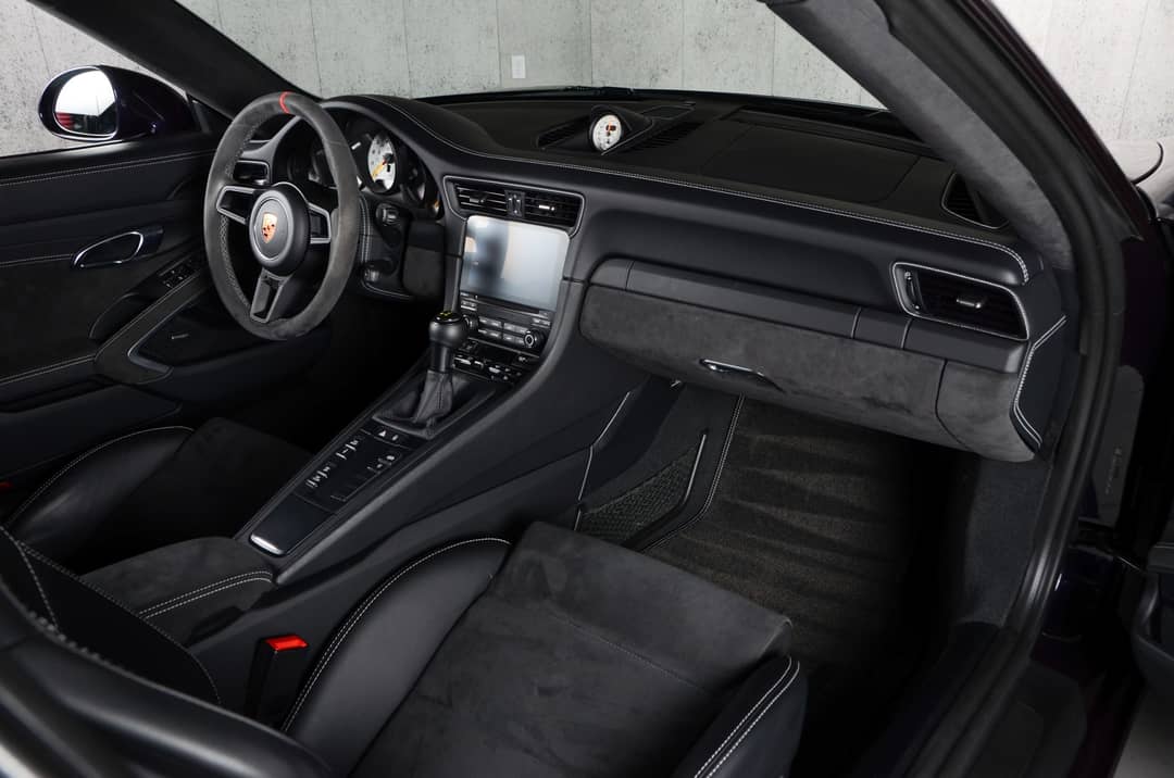 2018 Porsche 911 GT3 — photo 40