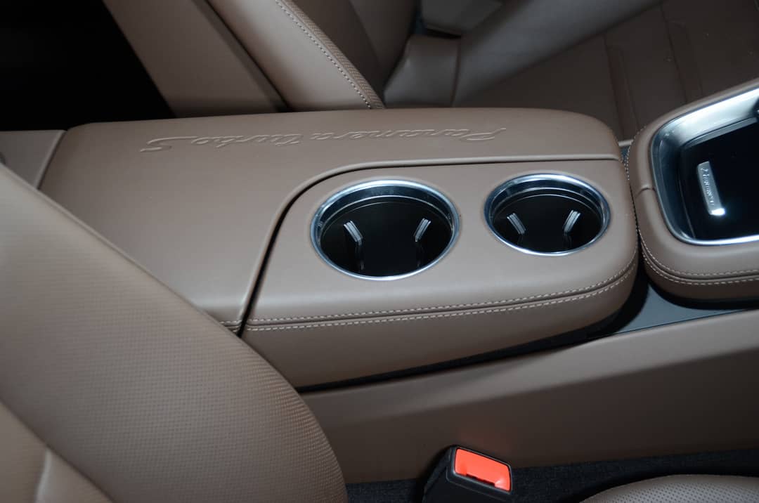 2023 Porsche Panamera Turbo S Executive — photo 14