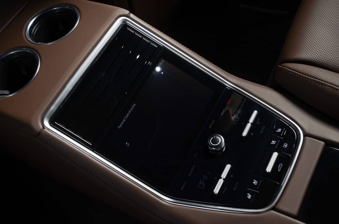 2023 Porsche Panamera Turbo S Executive — photo 29