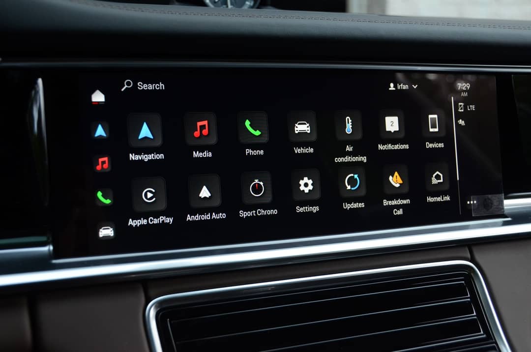 2023 Porsche Panamera Turbo S Executive — photo 41